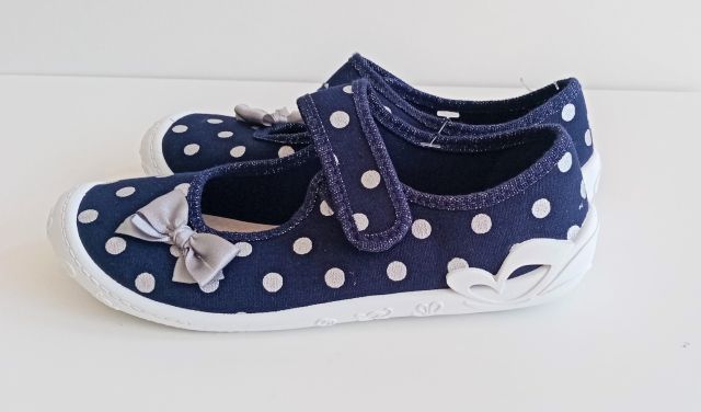 3F Bačkůrky Fortuna 4A3/17 tmavě modré, bílé puntíky - BÍLÁ PODRÁŽKA