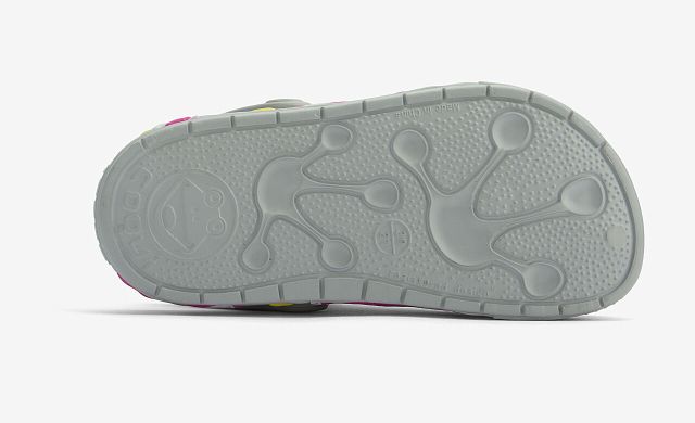 Coqui DĚTSKÉ SANDÁLY FROGGY Šedé se srdíčky