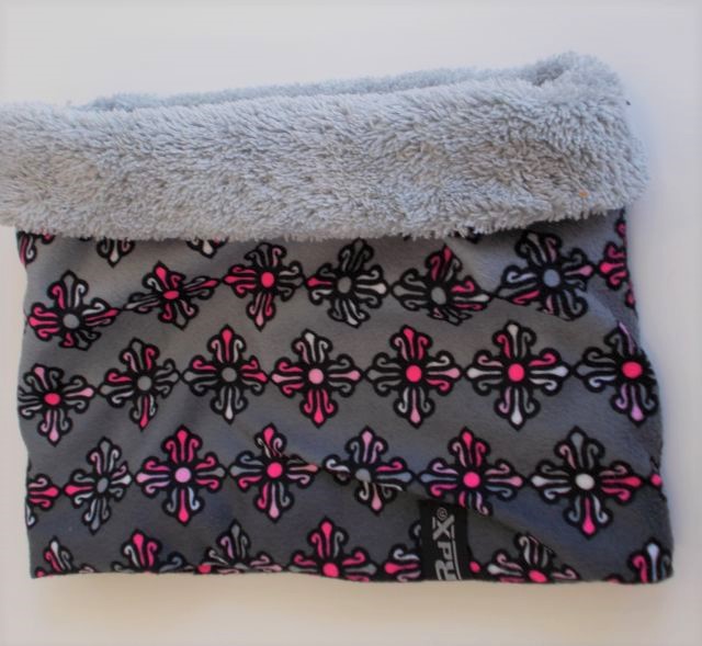 Zimní čepice RDX VLOČKY - KVĚTY, podšívka MERINO