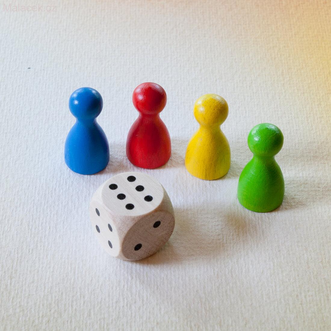 Lucie Ernestová Náhradní figurky s kostkou