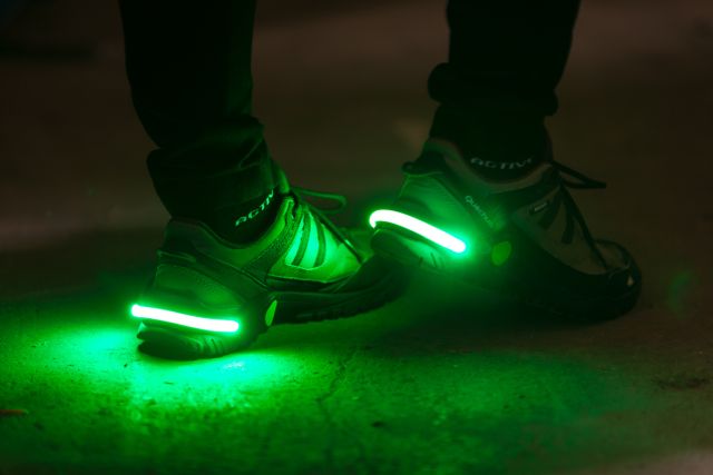 Altima LED klipy na boty černé se zeleným světlem