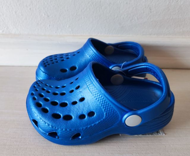 CAMMINARE Gumové nazouváky kovově modré