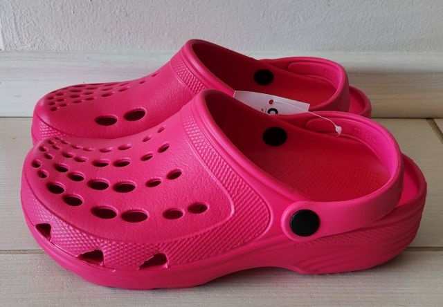 CAMMINARE Gumové nazouváky fuchsiové