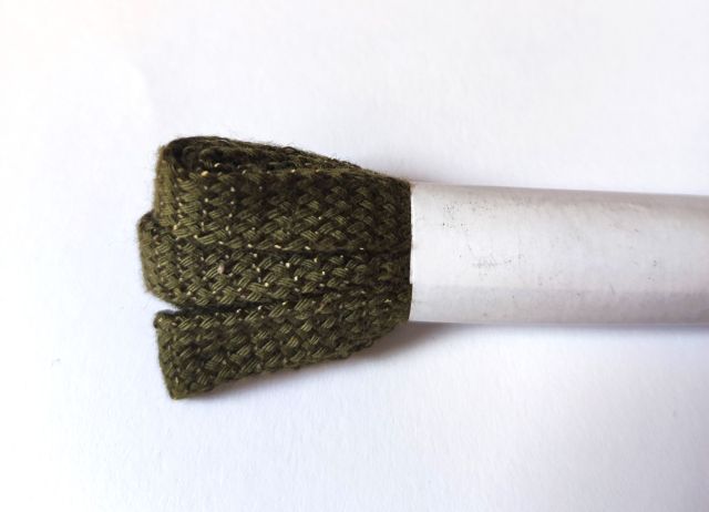 Odetka Ploché bavlněné tkaničky, šířka 8 mm, délka 110 cm, khaki