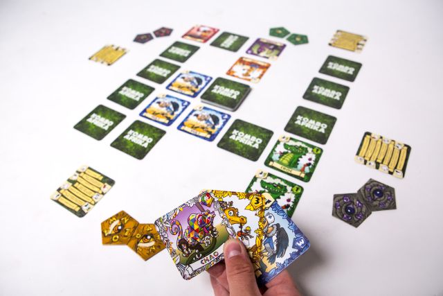 Kombo Afrika, Loris Games