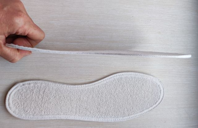 Obšité froté vložky od vel. 37 do vel. 42 - 100 % bavlna