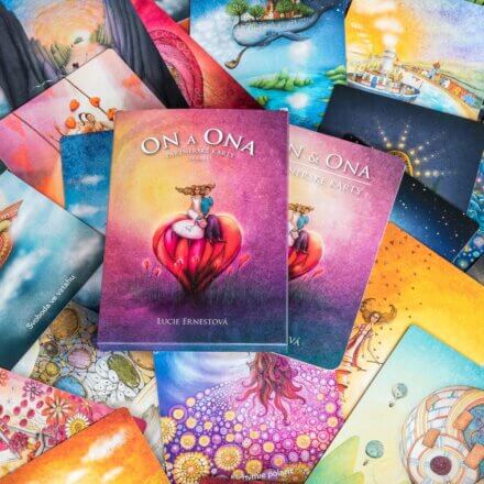 Lucie Ernestová ON A ONA – partnerské karty v krabičce